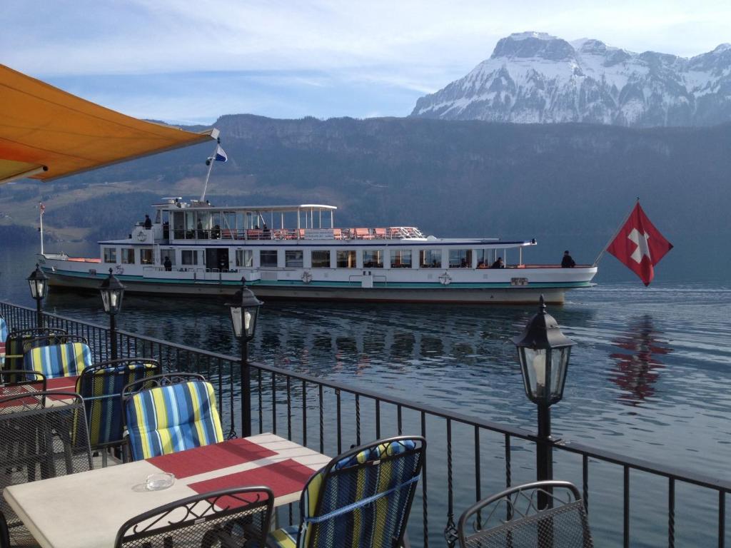 Seehotel Schwert Герсау Экстерьер фото